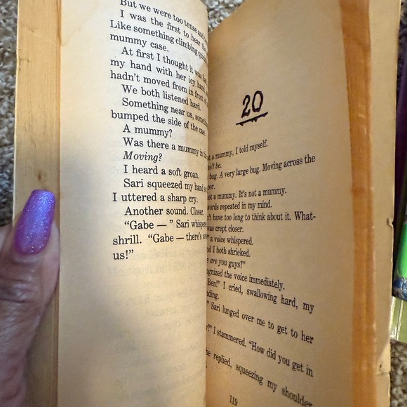 2 Books goosebumps ‘welcome to camp nightmare’ & ‘the curse of the mummy’s tomb’ - Picture 11 of 14